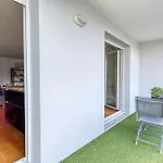 Lägenhet Le Cocon Des Olivettes - 5 People - Chu - Parking Nantes